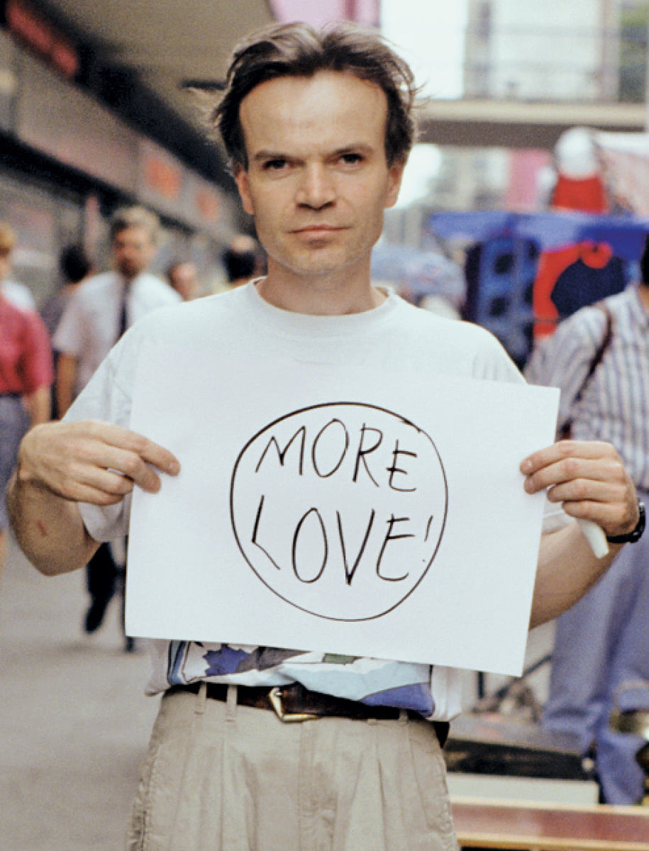 MORE LOVE!© Gillian Wearing, courtesy Maureen Paley, London, Tanya Bonakdar Gallery, New York and Regen Projects, Los Angeles