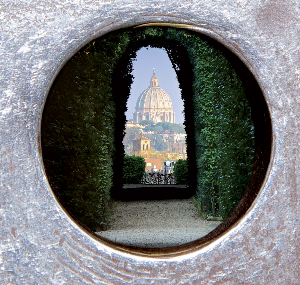 shutterstock/Matteo Gabrieli